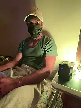 Snapshot of fitxrs chatting on January 2026 07:08:02 PM fitxrs online show from January 2026 07:08:02 PM