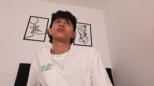 alexmark  online show from March 2026 01:25:01 PM