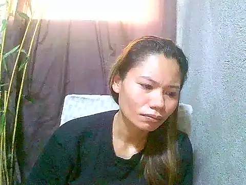 Sweeetgurll online show from May 2026 01:47:01 AM