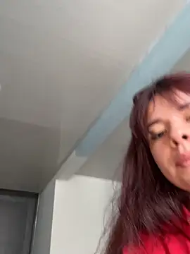 Snapshot of Canneela chatting on February 2026 07:01:02 PM Canneela online show from February 2026 07:01:02 PM