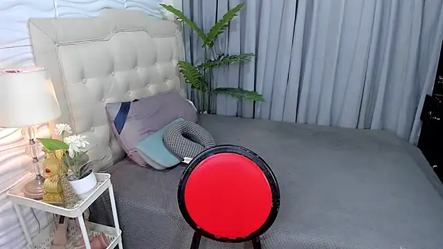 Patricia Anderson online show from November 2025 06:55:01 AM