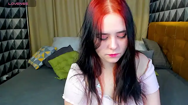 Alis Platt online show from November 2025 01:04:02 AM