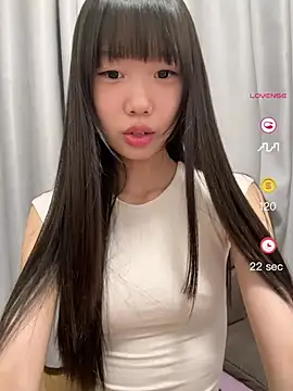 Snapshot of xinyu789 chatting on May 2026 01:30:01 PM xinyu789 online show from May 2026 01:30:01 PM