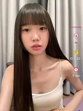 Snapshot of xinyu789 chatting on May 2026 02:12:01 PM xinyu789 online show from May 2026 02:12:01 PM