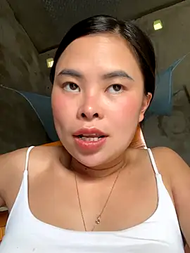 Snapshot of han-cute chatting on September 2025 04:03:02 AM han-cute online show from September 2025 04:03:02 AM