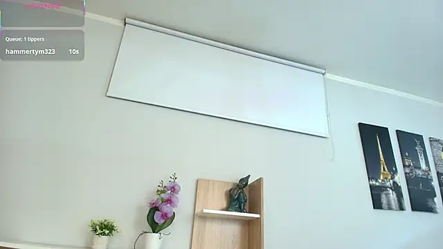 Snapshot of linda_morgan1 chatting on May 2026 12:11:02 PM linda morgan1 online show from May 2026 12:11:02 PM