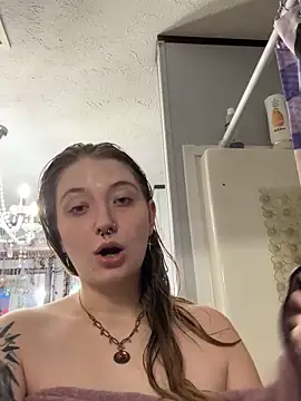rosaleejaden online show from September 2025 05:46:01 PM