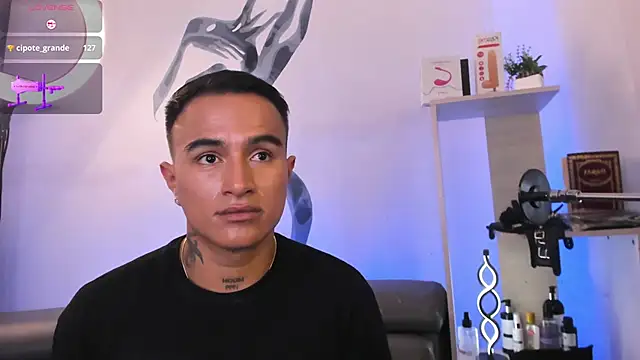 LiamDeep online show from December 2025 01:14:02 AM