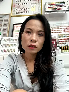 Baby-mmm online show from September 2025 07:41:01 AM