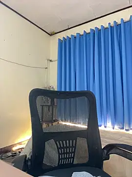 sassymimi69 online show from April 2026 09:39:33 PM