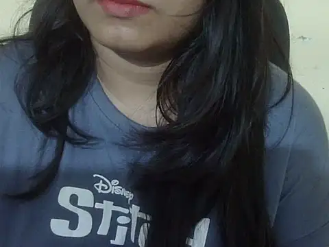 Aanya Hazel online show from August 2026 07:45:02 PM