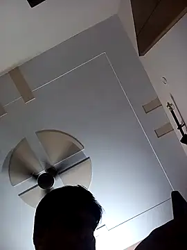 Couplerichamoz online show from March 2026 03:31:01 PM