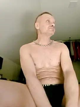 Kuba Gd online show from February 2026 04:33:01 PM