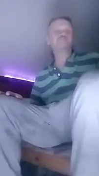 Kuba Gd online show from April 2026 04:19:01 AM