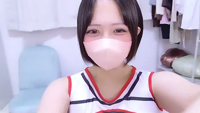 Hinata Sun online show from March 2026 05:50:02 PM