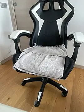 bananasex204 online show from April 2026 02:33:01 PM