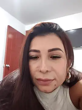 mia mancinii online show from June 2026 01:43:02 AM