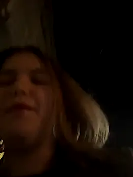 IssadoraaPink online show from September 2025 06:11:02 PM