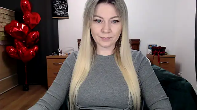 ParadiseAlina online show from February 2026 06:00:02 PM