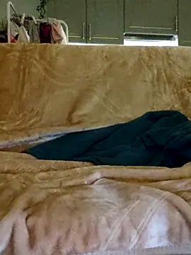 Snapshot of Nanou1269 chatting on December 2025 09:32:02 PM Nanou1269 online show from December 2025 09:32:02 PM