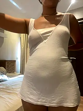 Snapshot of HoneySpicy chatting on October 2025 08:51:02 AM HoneySpicy online show from October 2025 08:51:02 AM