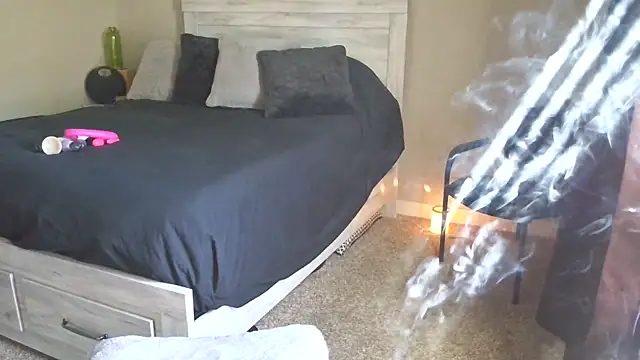 Snapshot of Calimarina chatting on November 2025 05:51:02 PM Calimarina online show from November 2025 05:51:02 PM