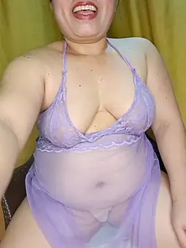 hotlyn45 online show from March 2026 05:48:01 AM