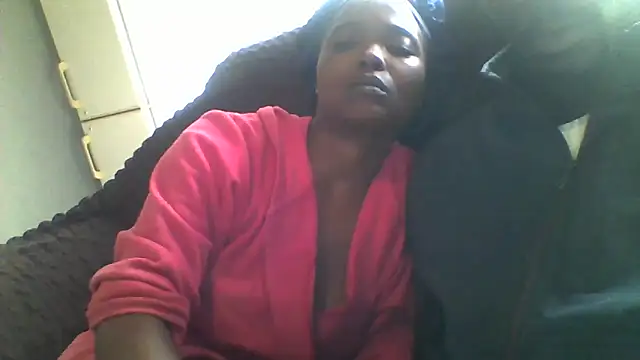Snapshot of longdickson12345 chatting on April 2026 01:25:02 PM longdickson12345 online show from April 2026 01:25:02 PM