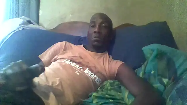 Snapshot of longdickson12345 chatting on May 2026 11:04:01 AM longdickson12345 online show from May 2026 11:04:01 AM