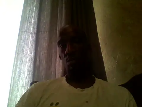 Snapshot of longdickson12345 chatting on May 2026 06:21:03 AM longdickson12345 online show from May 2026 06:21:03 AM