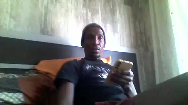 Snapshot of longdickson12345 chatting on June 2026 07:32:02 AM longdickson12345 online show from June 2026 07:32:02 AM