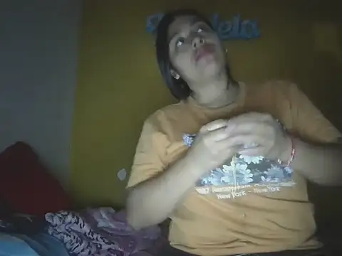 Snapshot of zairabreze chatting on May 2026 01:21:01 AM zairabreze online show from May 2026 01:21:01 AM