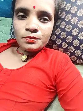 Snapshot of Hotwera chatting on September 2025 10:06:02 AM Hotwera online show from September 2025 10:06:02 AM