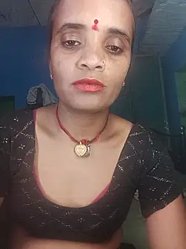 Snapshot of Hotwera chatting on September 2025 07:33:02 AM Hotwera online show from September 2025 07:33:02 AM