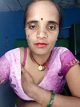 Snapshot of Hotwera chatting on October 2025 02:14:01 PM Hotwera online show from October 2025 02:14:01 PM