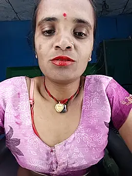 Snapshot of Hotwera chatting on October 2025 07:51:01 AM Hotwera online show from October 2025 07:51:01 AM