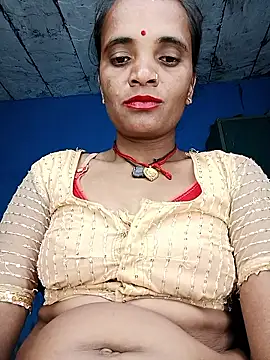 Snapshot of Hotwera chatting on October 2025 09:03:02 PM Hotwera online show from October 2025 09:03:02 PM