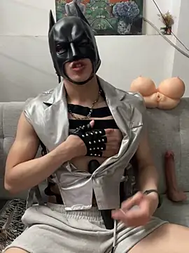 anhkiet huang online show from November 2025 04:07:01 PM