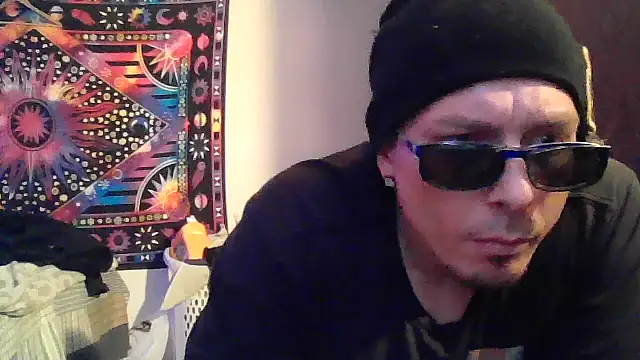 Snapshot of Eyelisss chatting on November 2025 09:02:02 AM Eyelisss online show from November 2025 09:02:02 AM