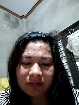 Snapshot of kute-00 chatting on May 2026 04:14:02 PM kute-00 online show from May 2026 04:14:02 PM