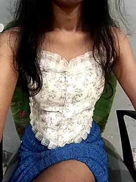 Snapshot of Daizy_Shah chatting on May 2026 03:50:01 PM Daizy Shah online show from May 2026 03:50:01 PM