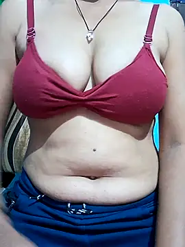 Snapshot of Your-sweety chatting on September 2025 06:17:01 AM Your-sweety online show from September 2025 06:17:01 AM