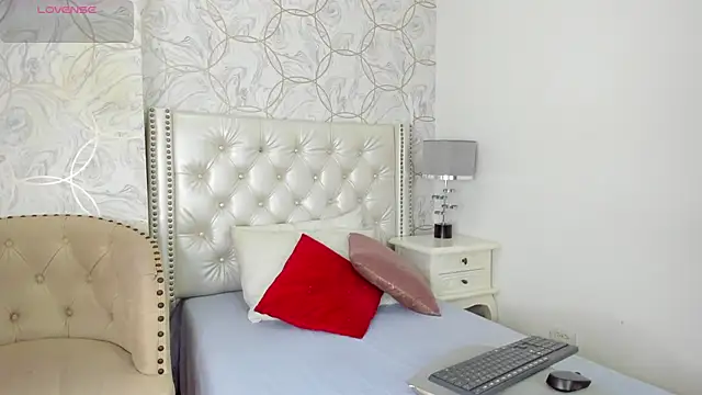 amara rousse online show from September 2025 11:43:01 AM