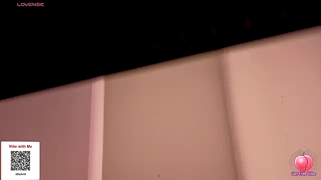 NataliaPrince1 online show from December 2025 05:09:01 PM