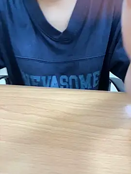 Snapshot of ThuPhuong-Tr chatting on September 2025 03:30:02 AM ThuPhuong-Tr online show from September 2025 03:30:02 AM