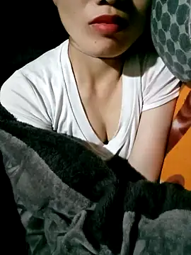 ngan-cute online show from October 2025 01:57:01 AM