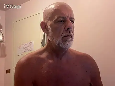Snapshot of Pigna16PSRN chatting on July 2026 12:23:02 AM Pigna16PSRN online show from July 2026 12:23:02 AM