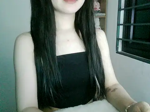 Annabelle-e online show from October 2025 05:57:01 PM