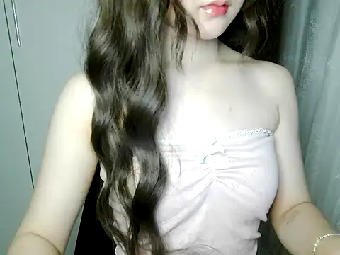 Annabelle-e online show from May 2026 08:38:02 PM