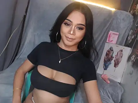 SerenityFoxx online show from November 2025 03:45:02 AM